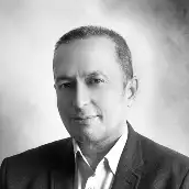 عکس فریبرز کریمی